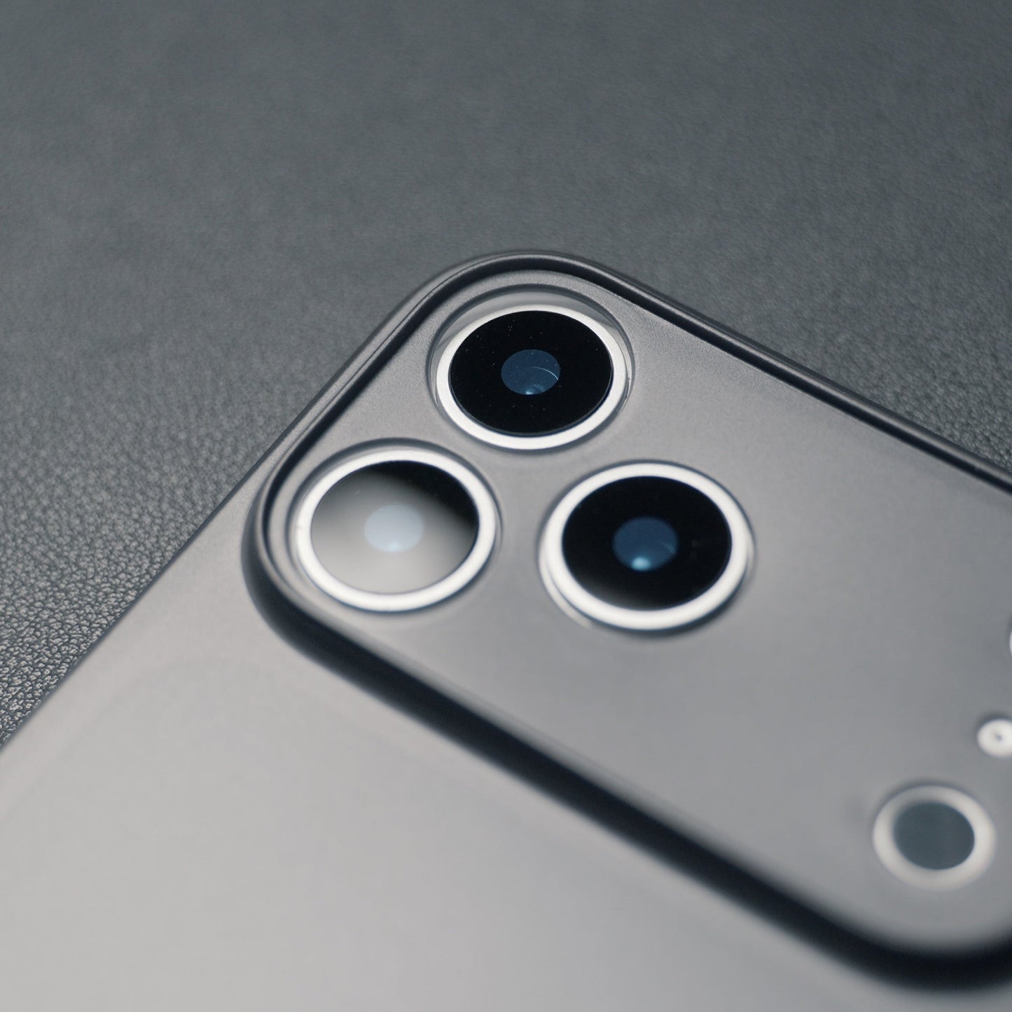 Super Thin iPhone Case for iPhone 17