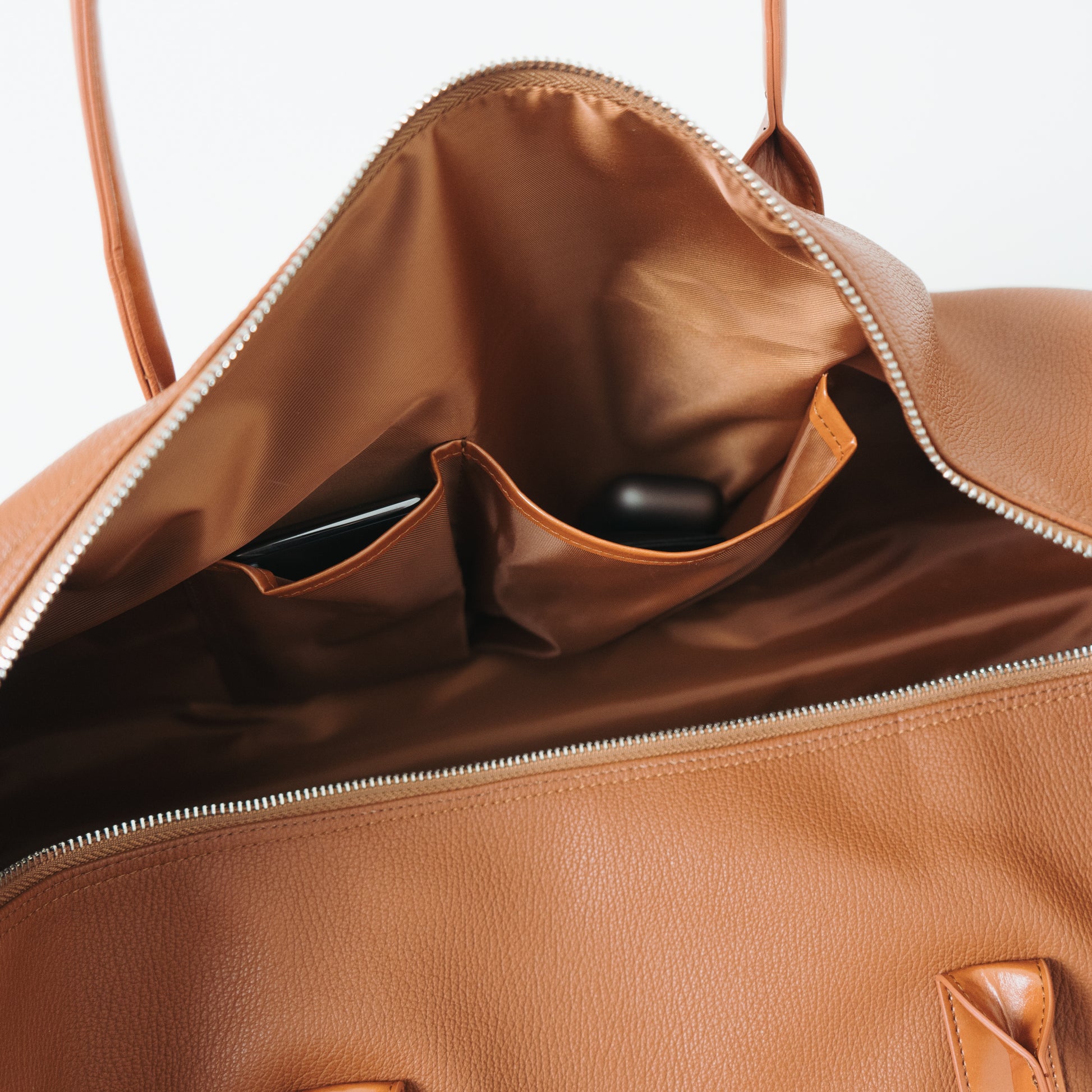 ULX Minimalist Leather Weekender Holdall Duffel Bag | Black