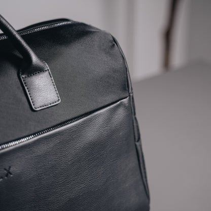 ULX Minimalist Leather Weekender Holdall Duffel Bag | Black